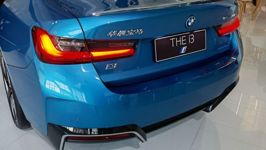 全新BMW i3的任务只有一个,打败Model 3!但有戏吗?
