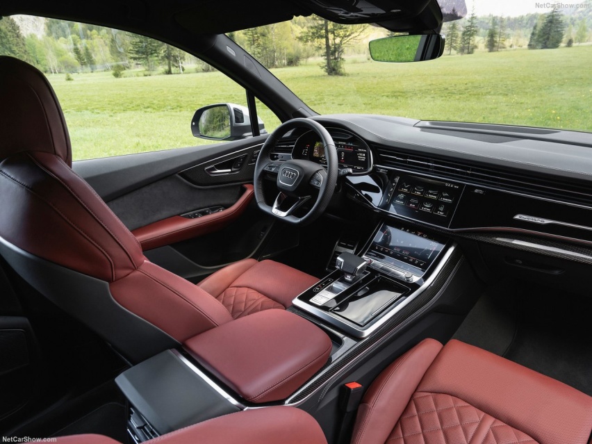 奥迪全新SQ7发布 4.0T V8发动机性能强悍