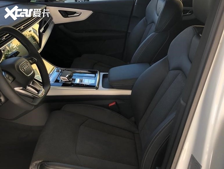 精致大气的设计 新款奥迪Q7实车