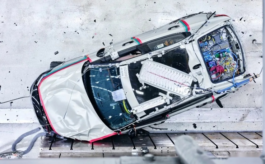 「导购」既然25万能拿下的Polestar 2，那还考虑什么？