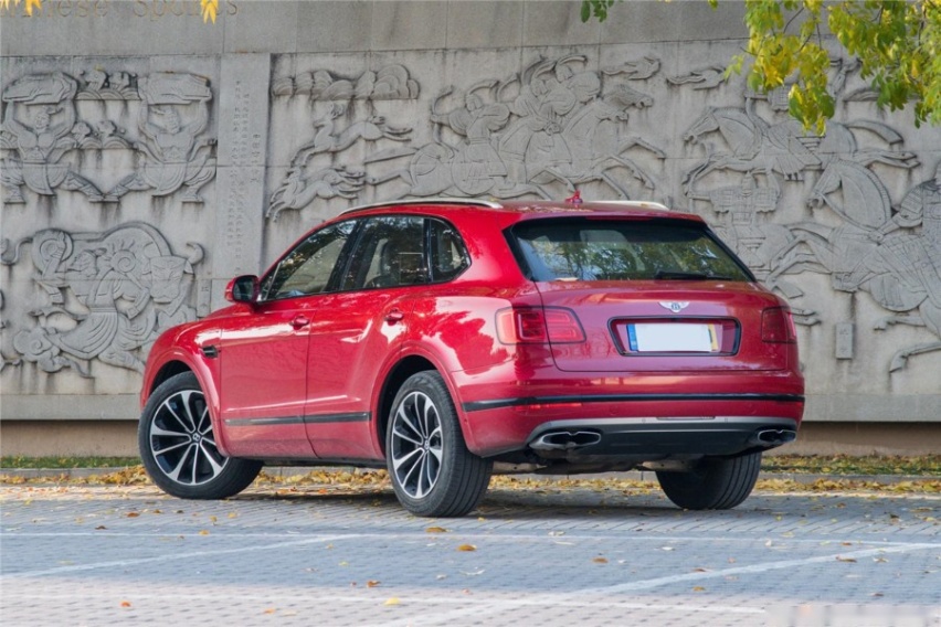 高贵极致，成功者座驾？DBX/G63/Urus/添越谁更奢