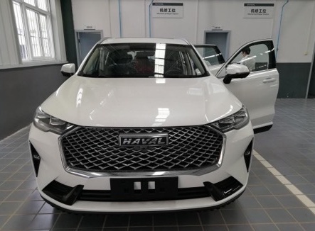 2021款哈弗H6到店，轴距2738mm，配HUD抬头显示