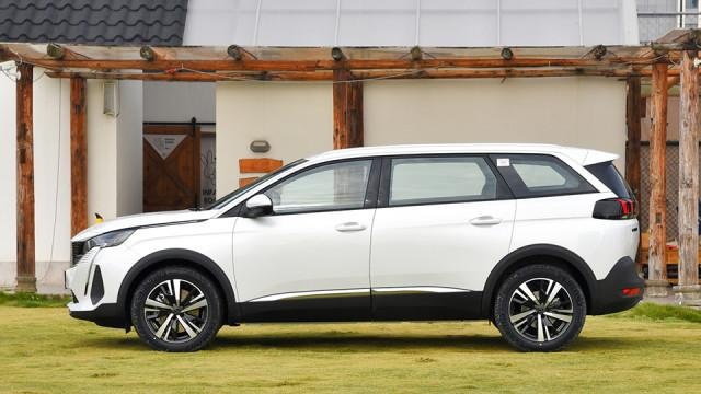 取消1.6T，预售价比现款低1万元，新款标致5008中配更值得等？