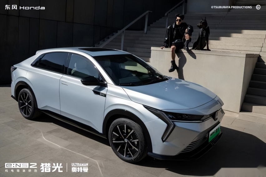 宇宙英雄奥特曼解锁新身份，东风Honda猎光奇迹再现童年之“光”