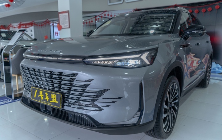 越级空间、越级舒适，北京新X7，15万以内SUV新卷王？