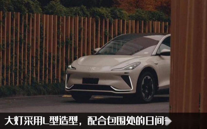 显然不是奶爸车！智己LS7官图发布，穹顶玻璃震撼半幅方向盘超前