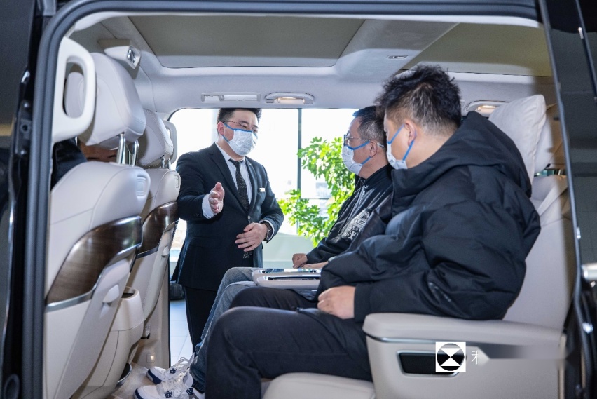 此刻，大不同——2022款梅赛德斯-奔驰V级MPV上市发布会圆满落幕！