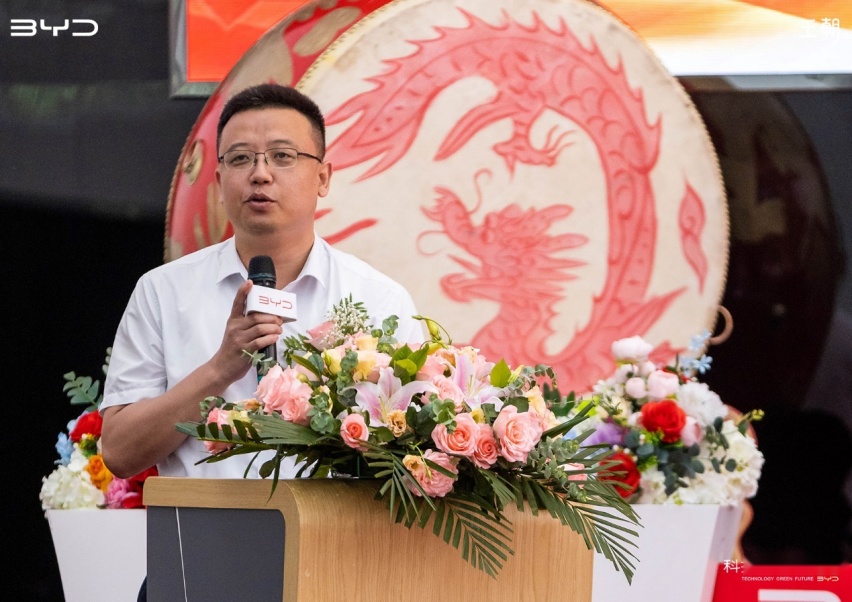 比亚迪沈阳皇姑王朝4S店开业盛典圆满成功!