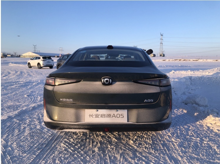 征服海拉尔，长安启源冰雪挑战赛硬核体验