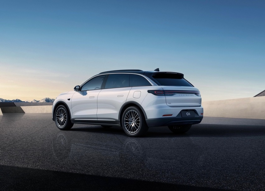 新能源家轿和SUV，到底怎么选更省钱