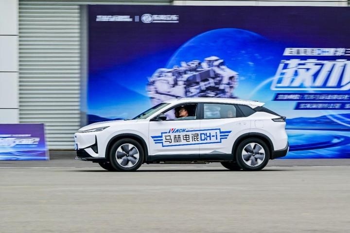国产混动崛起 东风马赫电混DH-i如何一招取胜？