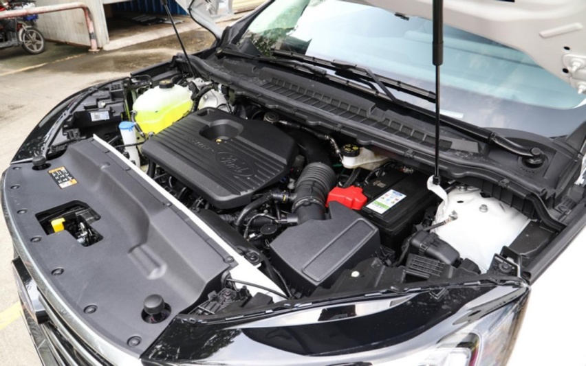 广州车展重磅SUV前瞻：全新锐界、标致408X将登场，你更看好谁？