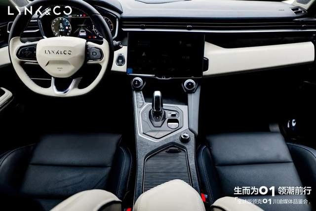 5年成功的背后是艰辛！从新款领克01上看出领克未来规划？