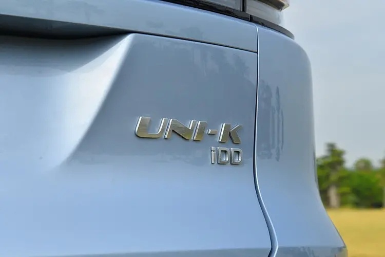 长安的首款混动车型，UNI-K iDD值得买吗？