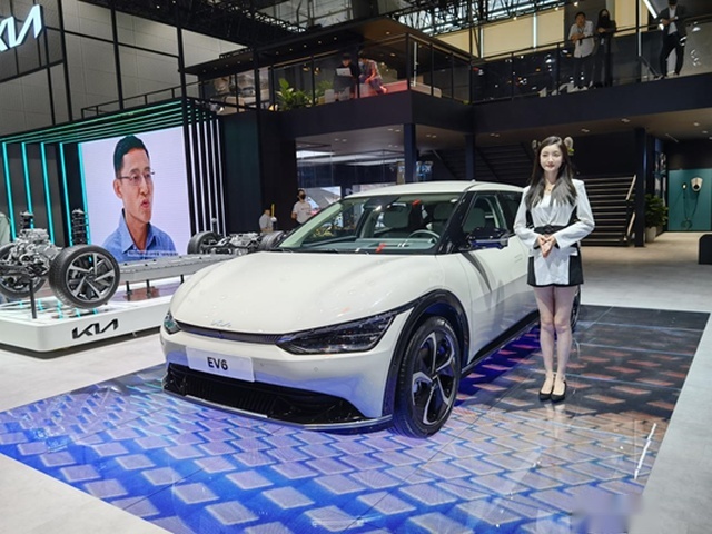 【广州车展直击】开启电动化时代 ！起亚EV6正式发布