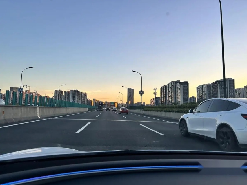 全民对标车｜特斯拉Model 3