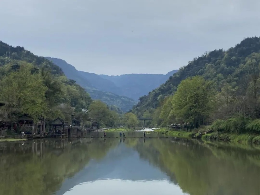 “三擎四驱”为啥优秀？跑一趟柳江整的明明白白！
