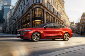 福特新蒙迪欧亮相广州车展，树立B级车市场新基准