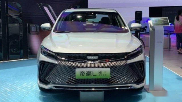帝豪L 雷神Hi·P：跑网约车，比轩逸一年节省1万元？