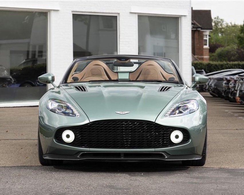 阿斯顿·马丁Vanquish Zagato敞篷版实车 优雅的