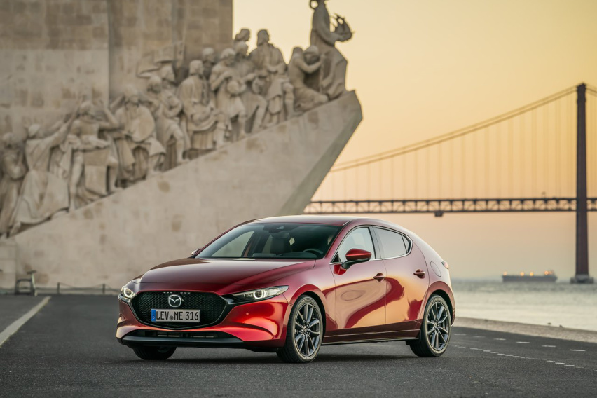 Mazda 3斩获2020年度世界设计车大奖