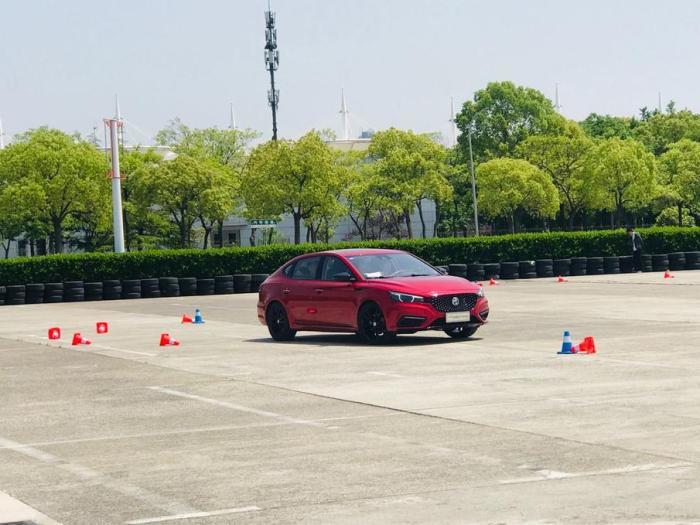 名爵6黑骑士套件，改装车也可以合法上路了？