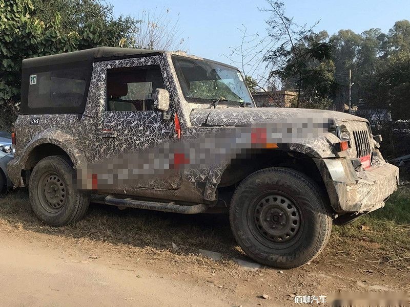 2020-mahindra-thar-spied-images-2-8e43.jpg