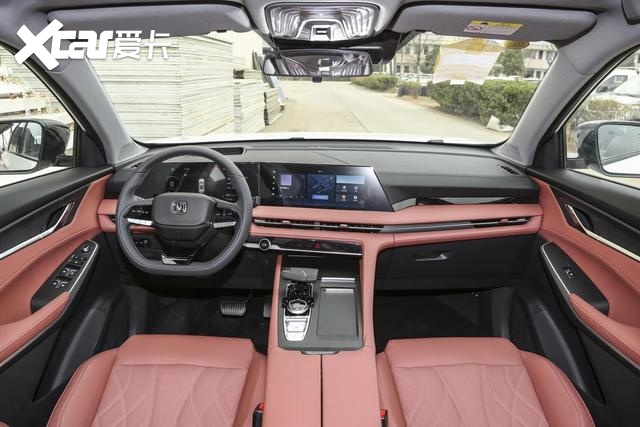 长安CS75 PLUS冠军版上市，标配L2级辅助驾驶，售价12.19万