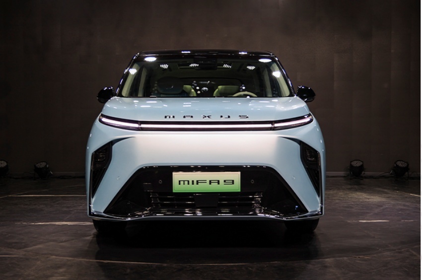 外观科幻，续航超500km，上汽大通MAXUS MIFA 9是自主纯电黑马吗？