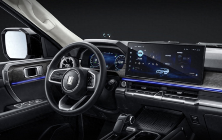 中型插混SUV，硬派带锁，坦克400 Hi4T售价27.98万起