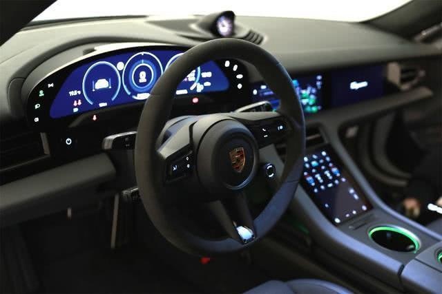 保时捷也进入新能源行业 新车2.8秒破百 售价179.8万
