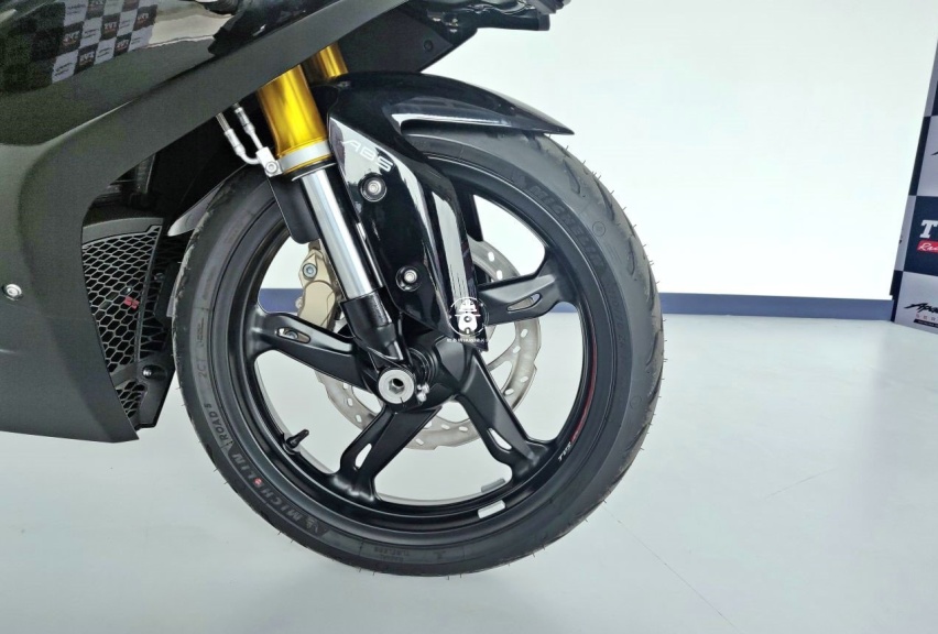 印度TVS 2020 Apache RR 310 全球首测