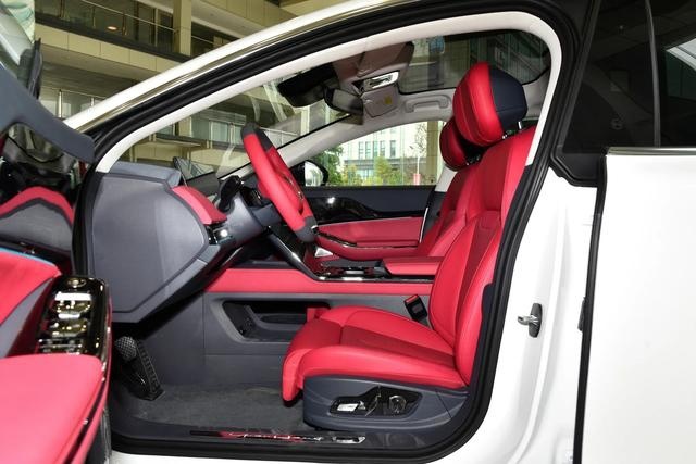 远航Y6新增车型上市，最高续航720公里，售价26.98万元起