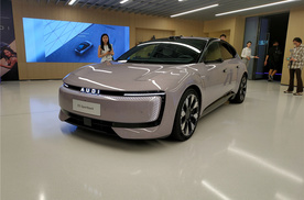 掀翻豪车定价，奥迪E5 Sportback预售23.59万元起