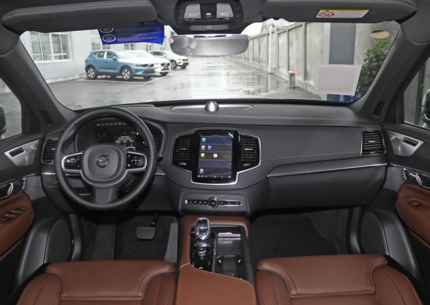 与宝马X5同级，直降13万，沃尔沃XC90为啥还卖不过宝马X3？