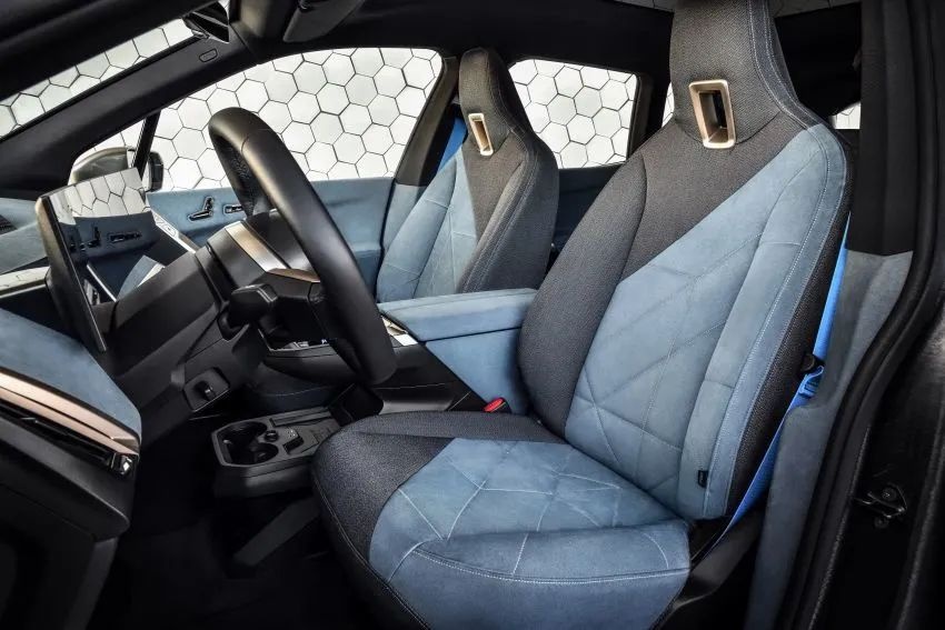 创新BMW iX，满足你对未来的想象