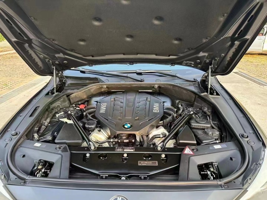 15款宝马GT550仅售9万，溜背式造型，运动感十足