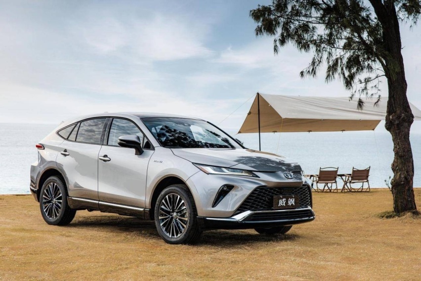 试驾官丨这台丰田“最美SUV”，竟然还这么好开？