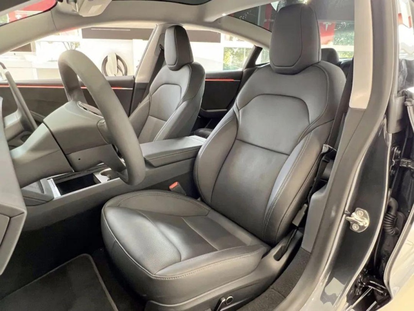 特斯拉Model 3焕新版，现在值得买吗？