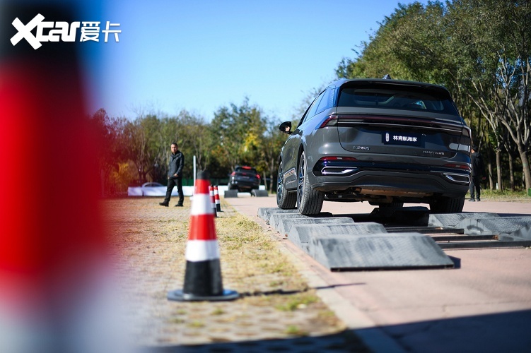 四车对比，航海家赢麻了