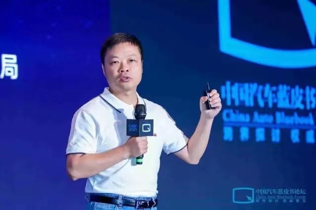 周鸿伟怒批15万以下智能车“不智能”,网友:咱等小米,不信你