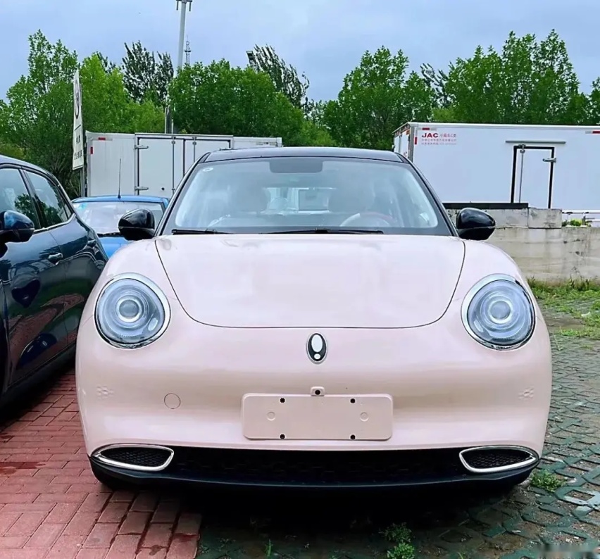 【e汽车】欧拉好猫再进击 莫兰迪版是如何将女性需求刻入DNA的？
