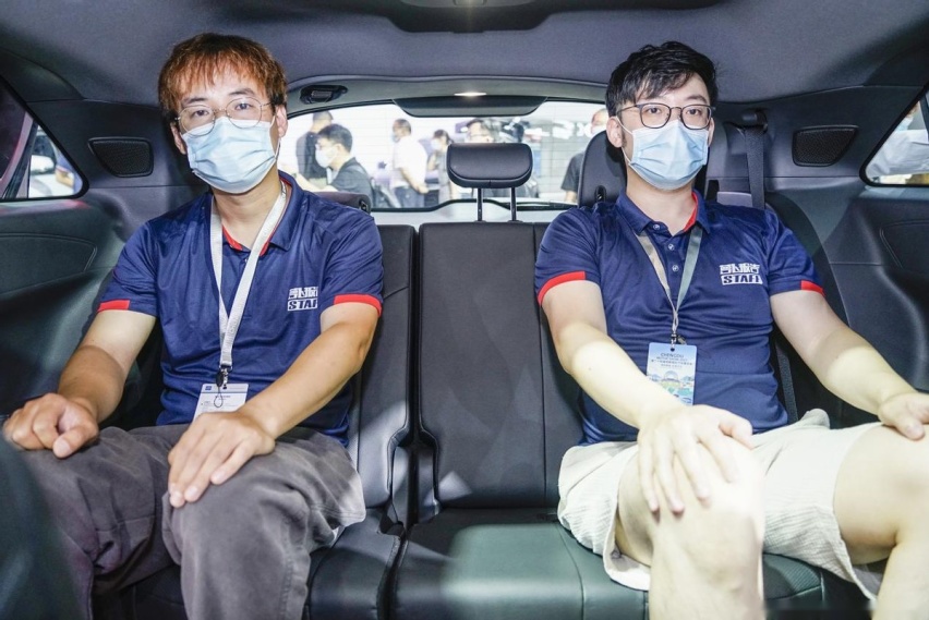 丰田赛那空间体验！家用MPV之王