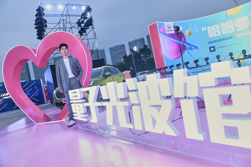 动不动就拿Z世代说事？车企抢后天的蛋糕，得先活过明天