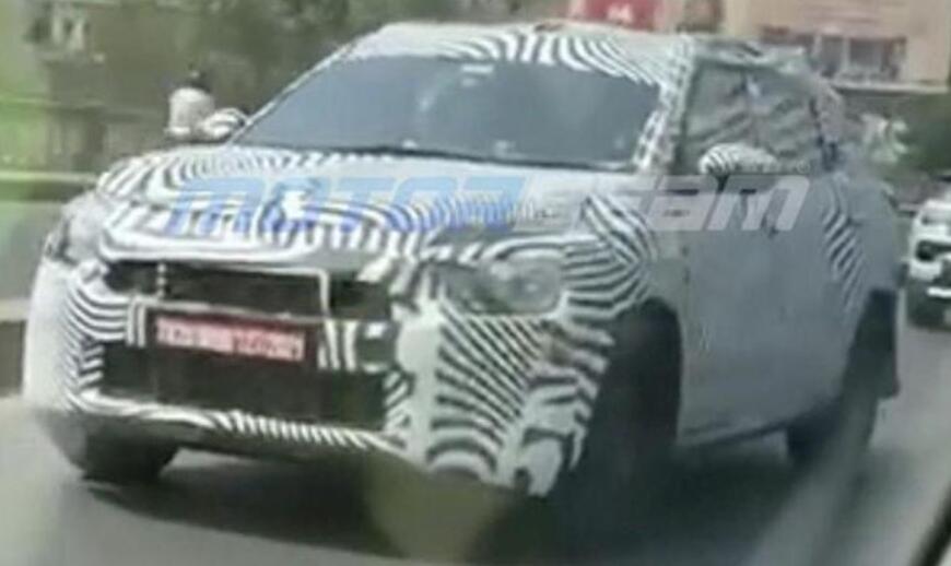 ��𒣡��ʽ���ȫ��һ��ѩ�F��C3 AIRCROSSՙ���ع�