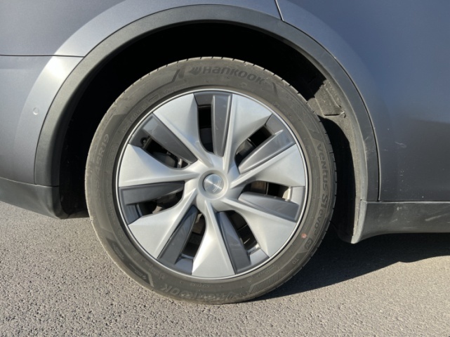 狭路相逢各有所长，东风日产ARIYA艾睿雅、特斯拉Model Y 如何