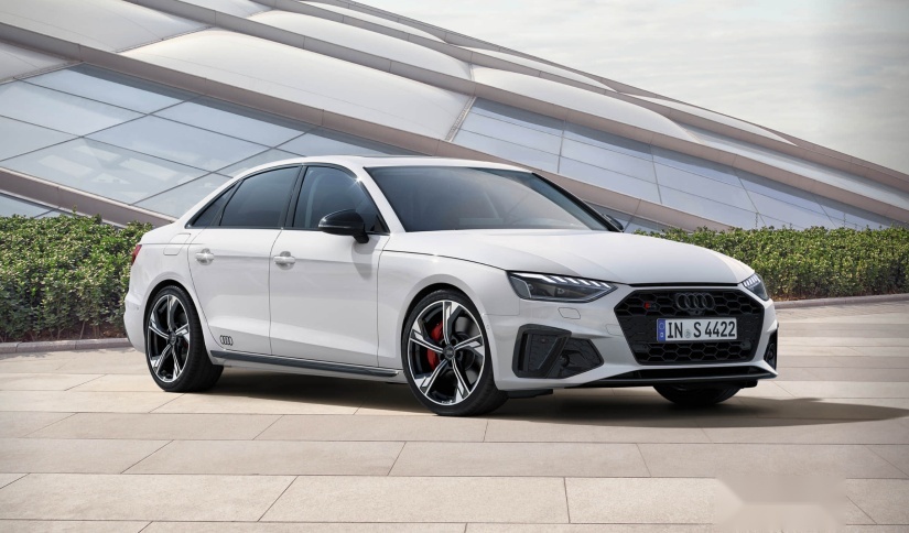 3.0T V6+8AT，还有机械quattro，零百加速4.7秒不虚超