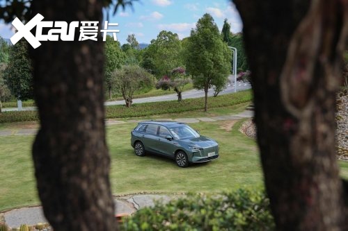 20万左右家用中大型SUV推荐，红旗HS6PHEV与理想L6谁更强？