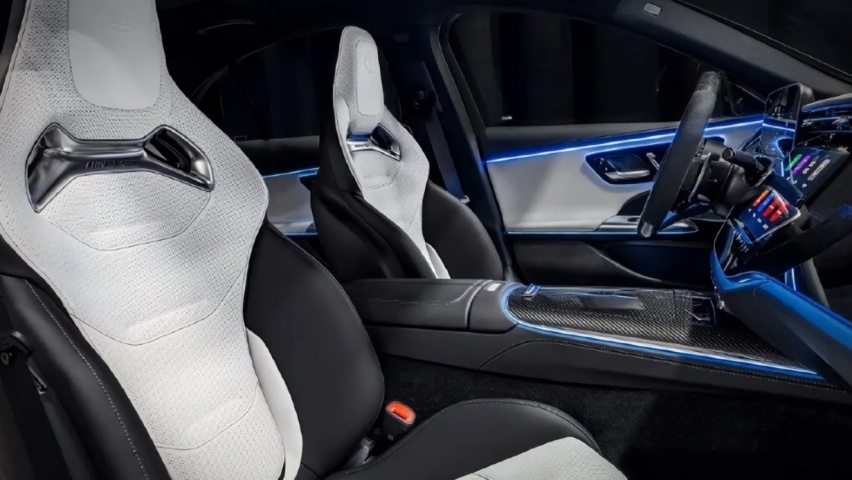 这才是豪华品牌该做的新能源车！AMG E53搭载585马力3.0TV6