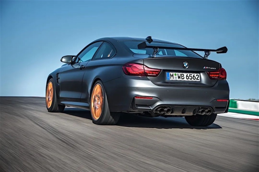 Evo、CS、CSL、GT、GTS...历史上的这些特殊宝马你知道几个